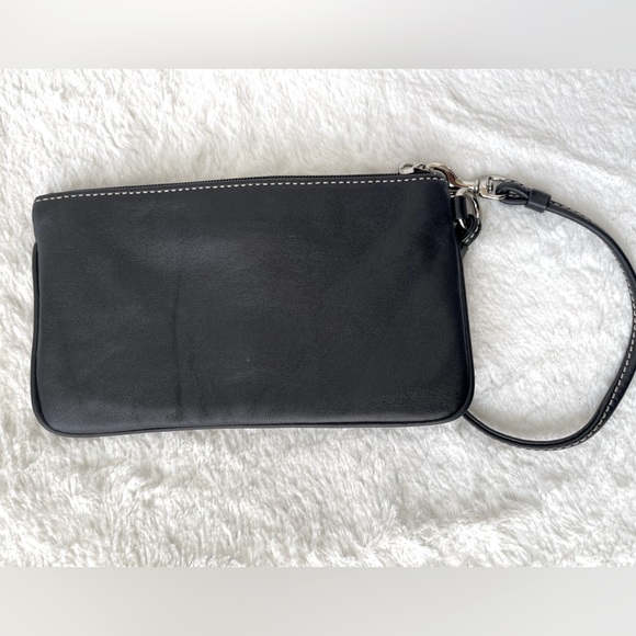 Like New Coach Leather Wristlet - Picture 4 of 5